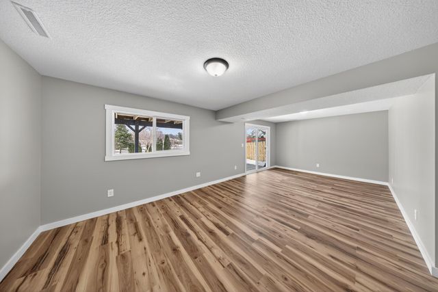 4356 Cimarron Court NW, Rochester, MN 55901