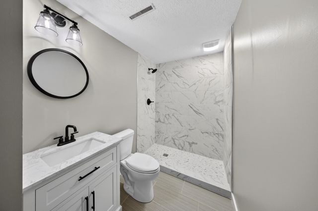 4356 Cimarron Court NW, Rochester, MN 55901