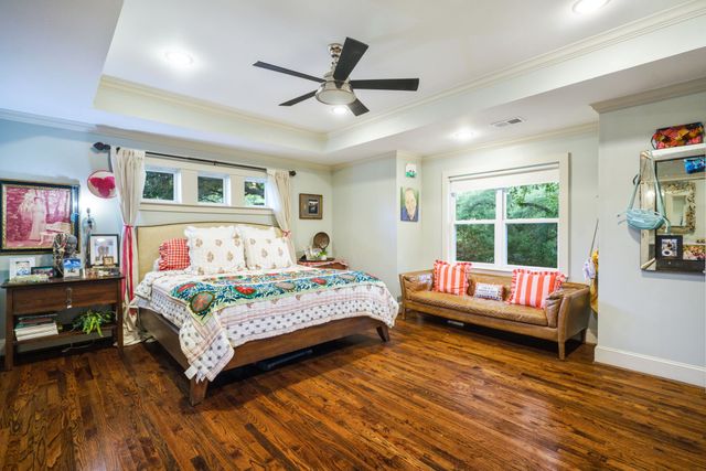 911 Saint Lukes Drive, Richardson, TX 75080