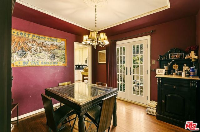 3916 Scandia Way, Los Angeles, CA 90065