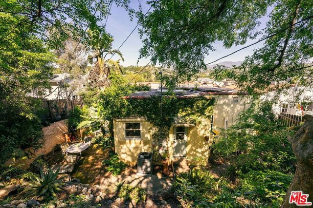 3916 Scandia Way, Los Angeles, CA 90065