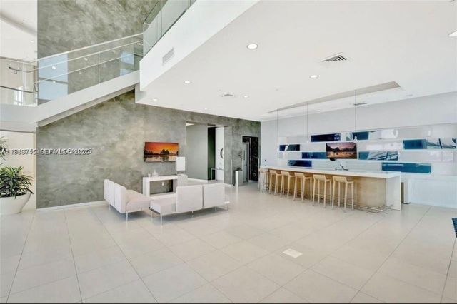 1900 N Bayshore Dr 3705, Miami, FL 33132