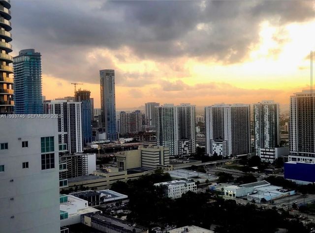 1900 N Bayshore Dr 3705, Miami, FL 33132