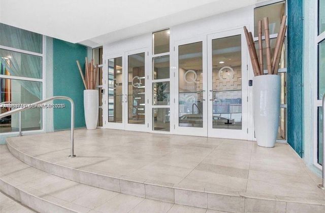 1900 N Bayshore Dr 3705, Miami, FL 33132