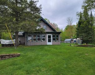 4055W Lester Lane, Loretta, WI 54896