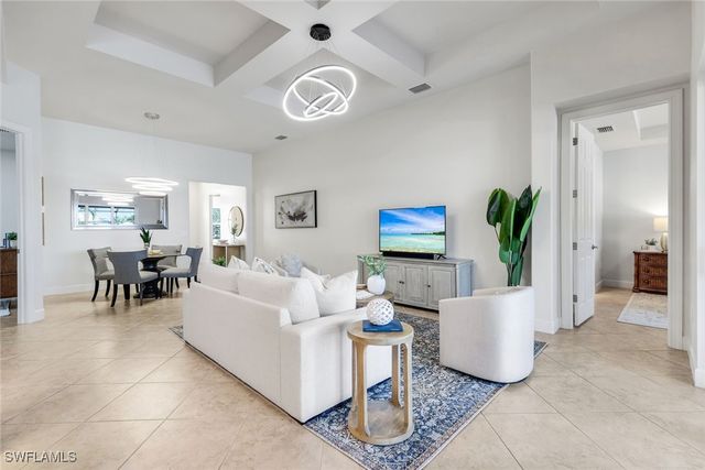 9103 Graphite CIR, Naples, FL 34120