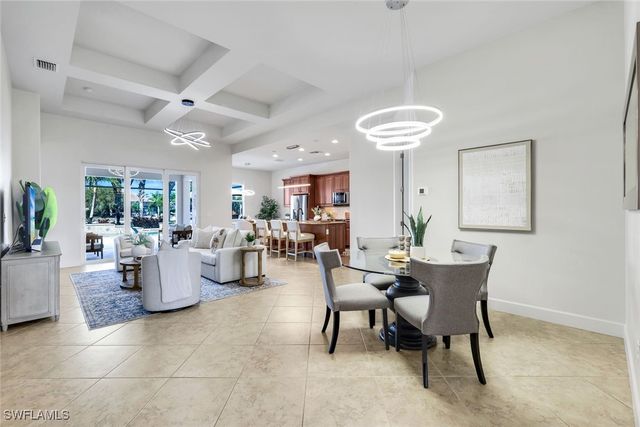 9103 Graphite CIR, Naples, FL 34120