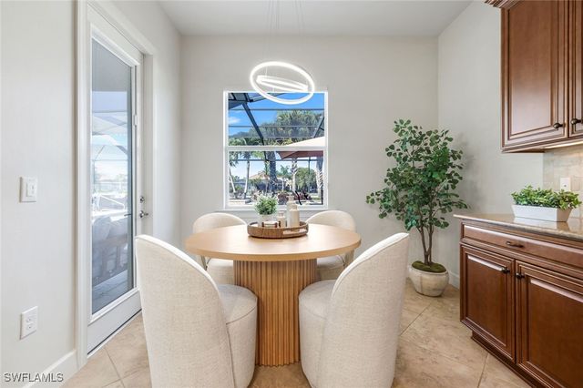 9103 Graphite CIR, Naples, FL 34120