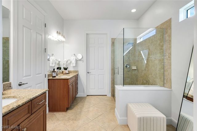 9103 Graphite CIR, Naples, FL 34120