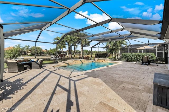 9103 Graphite CIR, Naples, FL 34120
