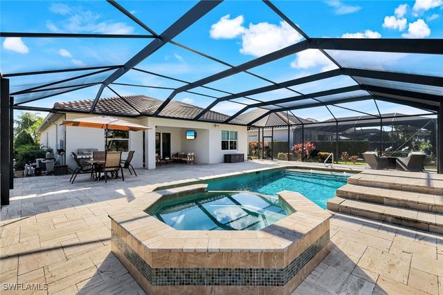 9103 Graphite CIR, Naples, FL 34120