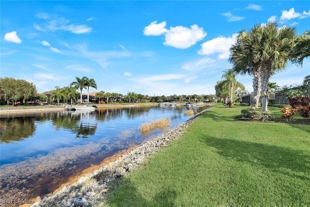 9103 Graphite CIR, Naples, FL 34120