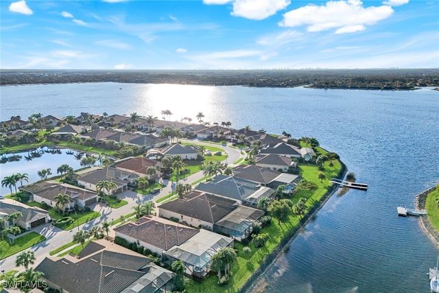 9103 Graphite CIR, Naples, FL 34120