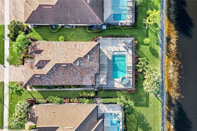 9103 Graphite CIR, Naples, FL 34120