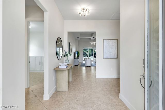 9103 Graphite CIR, Naples, FL 34120