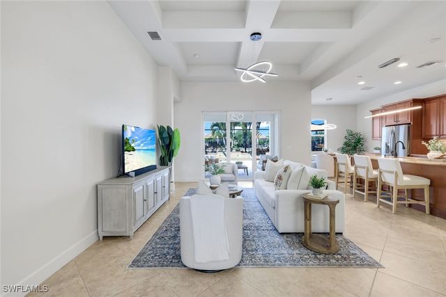 9103 Graphite CIR, Naples, FL 34120