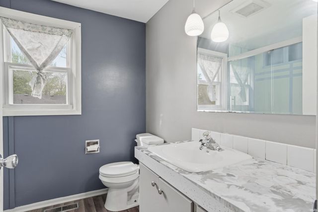 3311 Collegiate Court, Fort Wayne, IN 46805