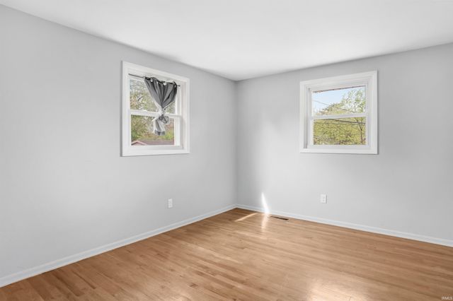 3311 Collegiate Court, Fort Wayne, IN 46805