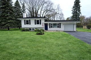 4818 Strong Road, Crystal Lake, IL 60014