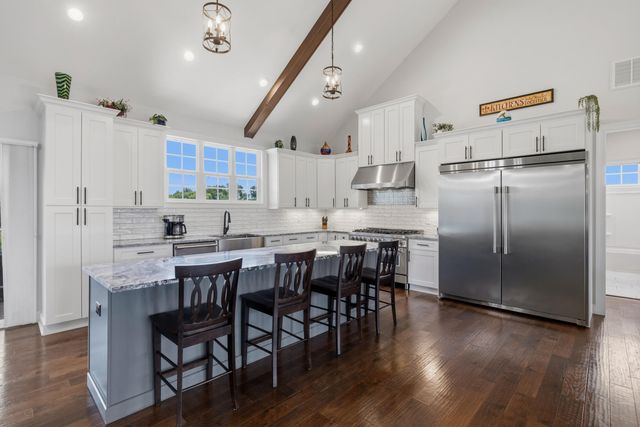 76 Woodspoint Drive, Lancaster, KY 40444