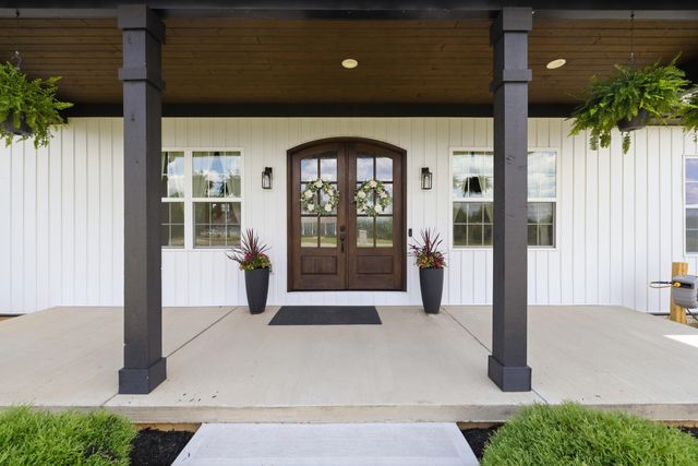 76 Woodspoint Drive, Lancaster, KY 40444