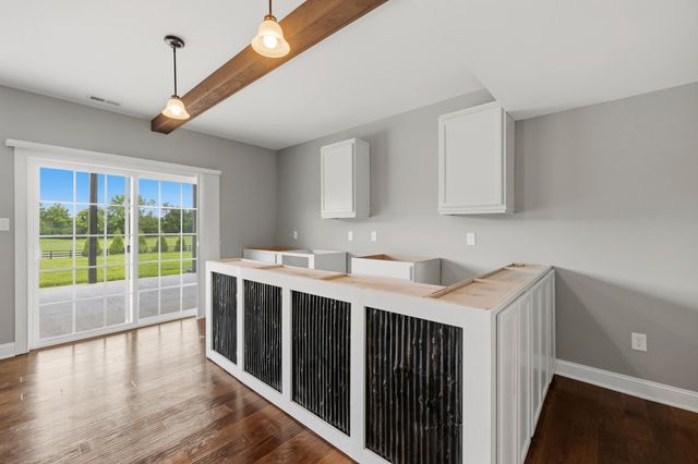 76 Woodspoint Drive, Lancaster, KY 40444