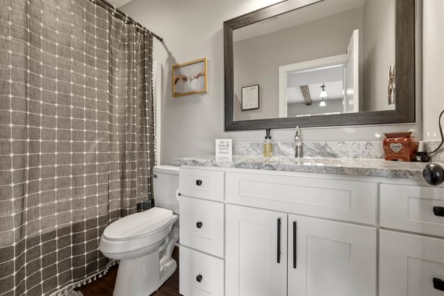 76 Woodspoint Drive, Lancaster, KY 40444