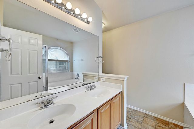 1817 OCallahan DR, Austin, TX 78748