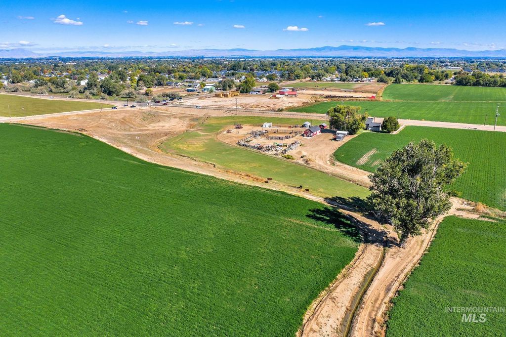 4202 Farmway Road, Caldwell, ID 83605 photo 8