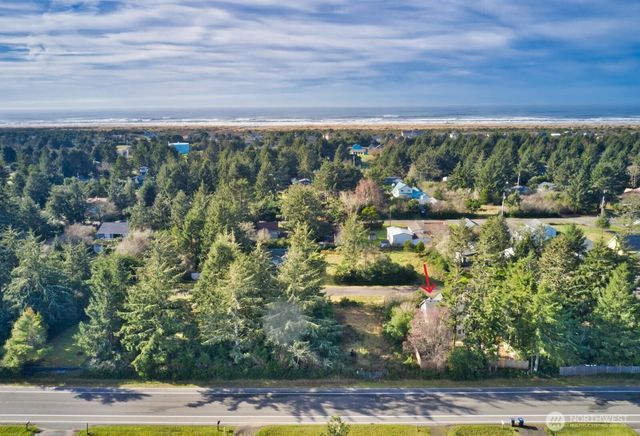 436 Orion Avenue SW, Ocean Shores, WA 98569