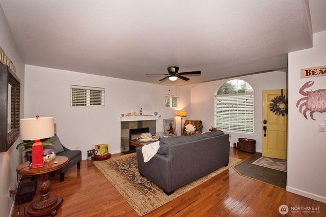 436 Orion Avenue SW, Ocean Shores, WA 98569