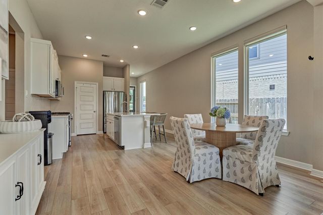 384 Mallorn Lane, Montgomery, TX 77316