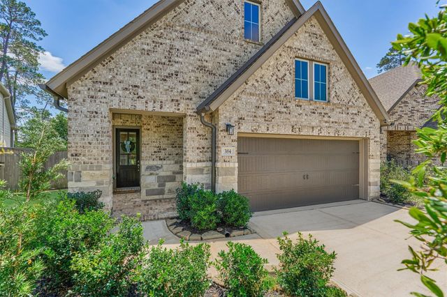 384 Mallorn Lane, Montgomery, TX 77316