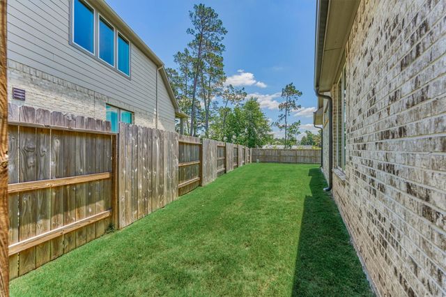 384 Mallorn Lane, Montgomery, TX 77316