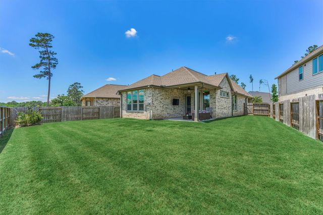 384 Mallorn Lane, Montgomery, TX 77316