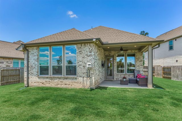 384 Mallorn Lane, Montgomery, TX 77316