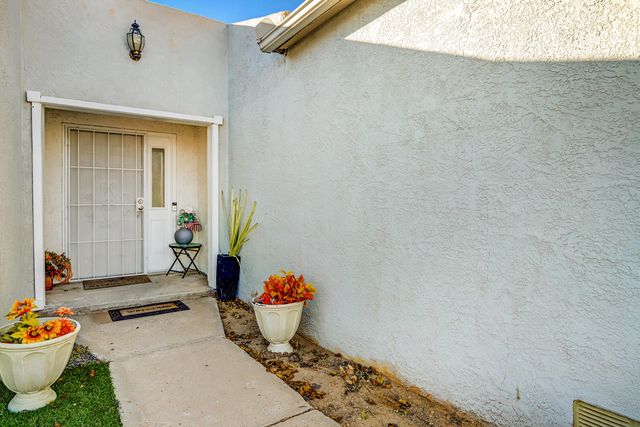 661 Stallion Road SE, Rio Rancho, NM 87124