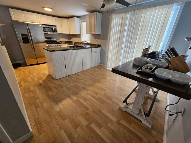 27 Gamache Street, Manchester, NH 03102