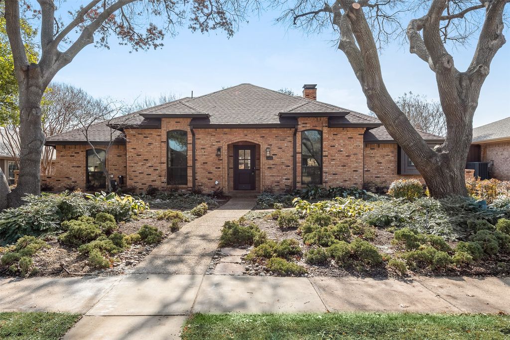 2404 Acacia Street, Richardson, TX 75082