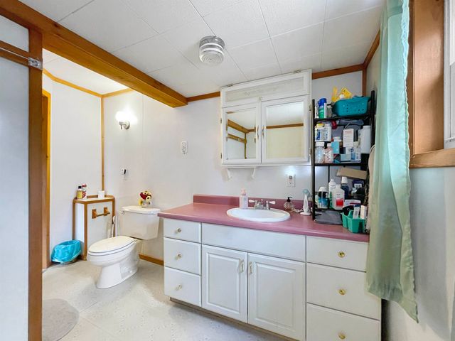 68 Frontage Road, Highgate, VT 05459