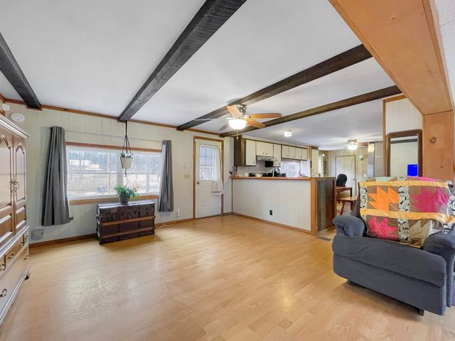 68 Frontage Road, Highgate, VT 05459