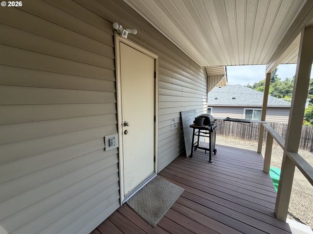 3128 Se 52ND Ave, Portland, OR 97206