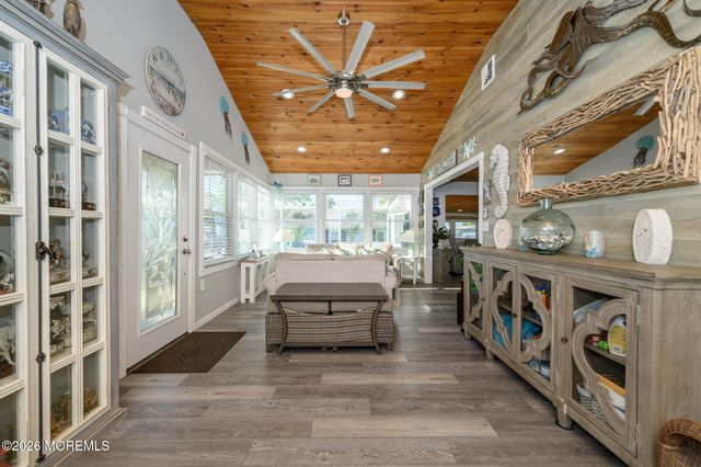 293 Louis Avenue, Bayville, NJ 08721