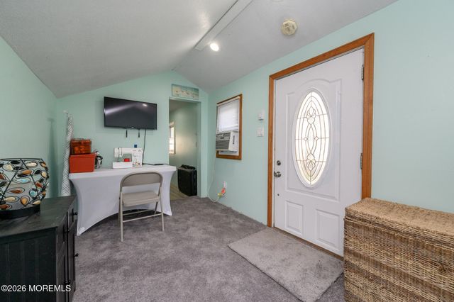 293 Louis Avenue, Bayville, NJ 08721