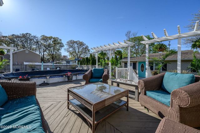 293 Louis Avenue, Bayville, NJ 08721