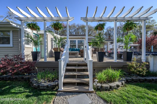 293 Louis Avenue, Bayville, NJ 08721