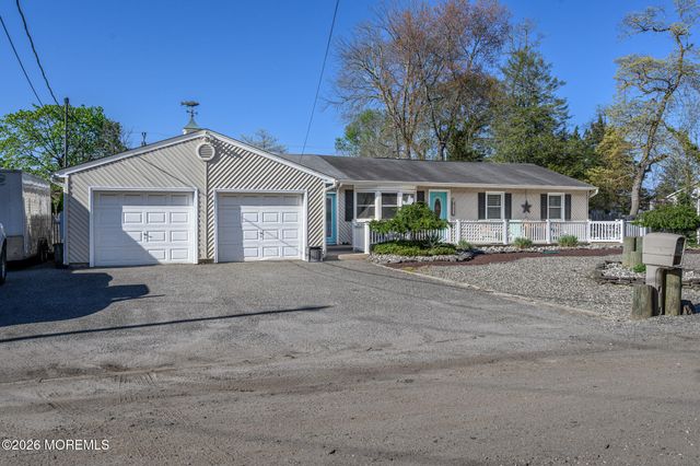 293 Louis Avenue, Bayville, NJ 08721