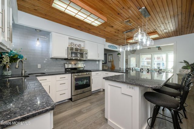 293 Louis Avenue, Bayville, NJ 08721