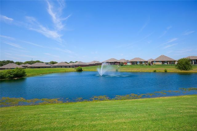 4007 Abingdon Drive, Norman, OK 73026