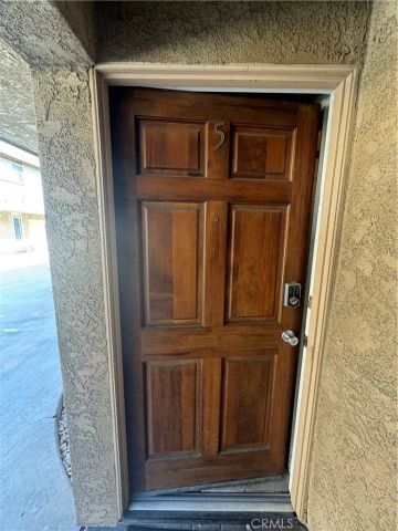 15005 Indiana 5, Paramount, CA 90723